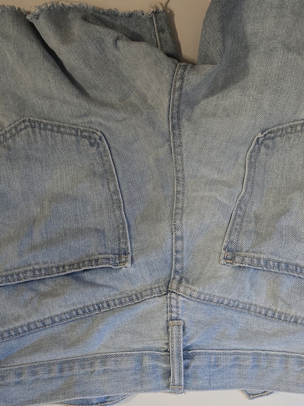 Just Black Women's Light Wash Relaxed Jeans
